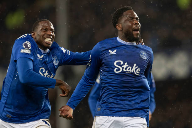 更是架构整 更是架构整