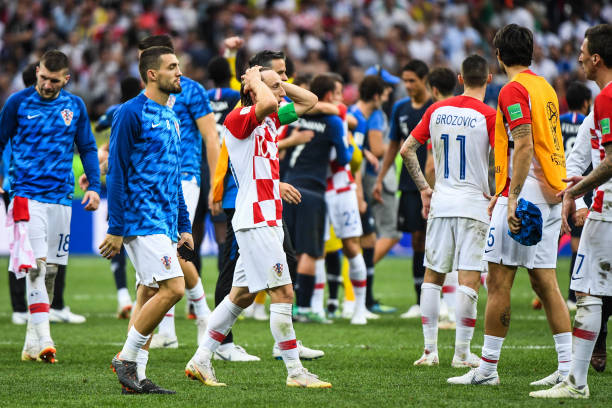 高耸的泰山 高耸的泰山