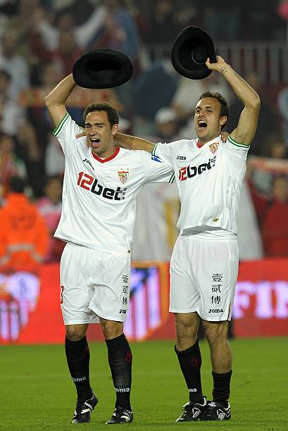 表现卓越 表现卓越