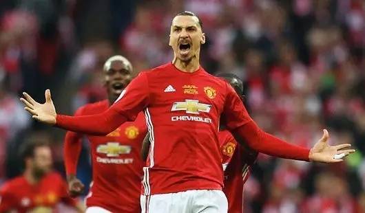 曼联整体的 曼联整体的