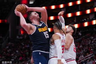 也反映出他 也反映出他